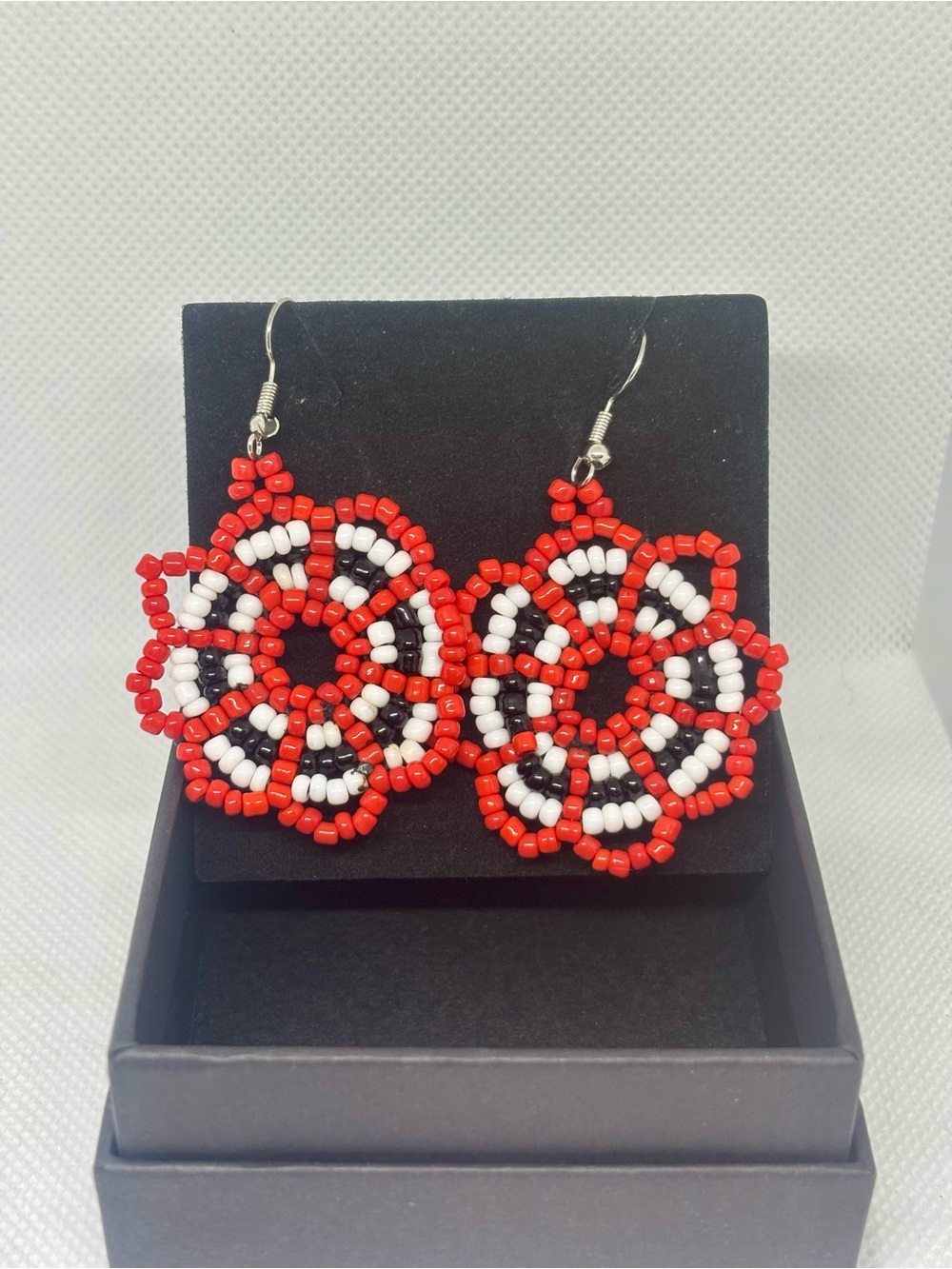 Handcrafted Red, White & Black Beaded Floral Earrings